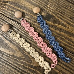 Crochet Pacifier Clip